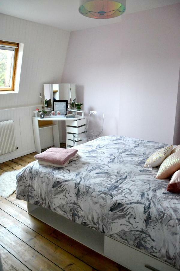 Chambre D 'Hotes Chez Manon Et Hugo Béthune Exterior foto